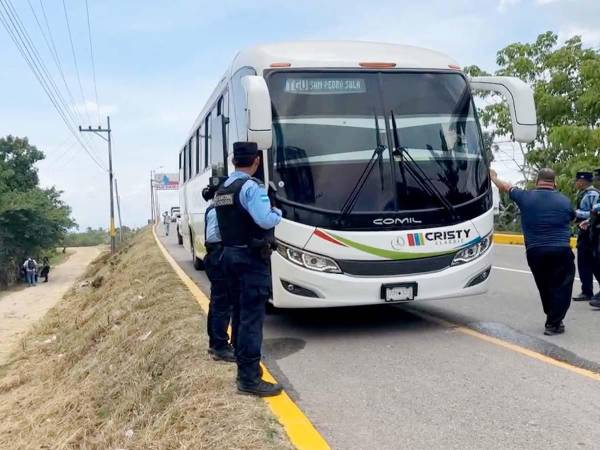 La mujer murió dentro del bus cuando viajaba por El Progreso, Yoro.
