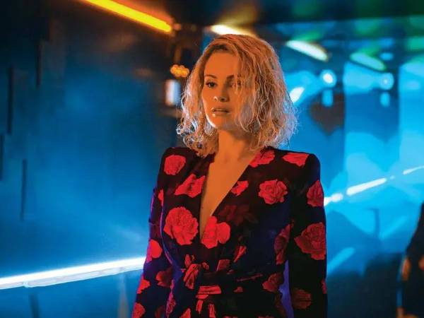 Selena Gómez interpreta a Jessica del Monte.