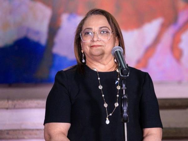 Arely Argueta era hasta este viernes 30 de octubre la ministra de la Secretaría de Educación.
