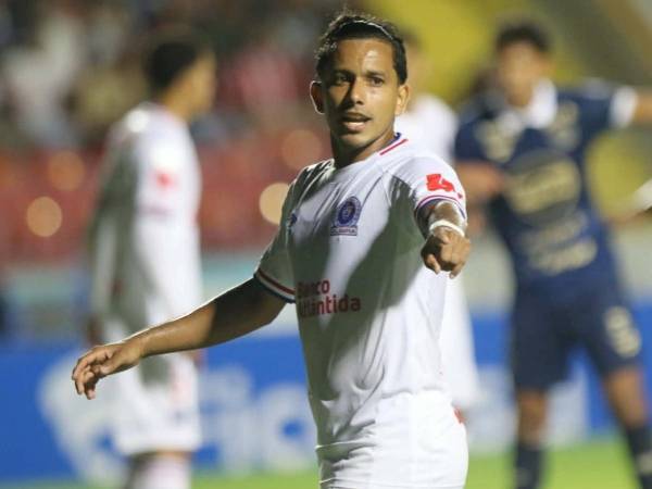 El volante fue uno de los mejores en la cancha ayer con el Olimpia en la Supercopa.