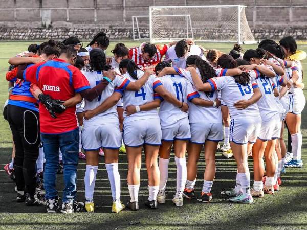 El Olimpia Femenino no tuvo piedad con el Panamericano en la Liga Nacional de Fútbol Femenino de Honduras.