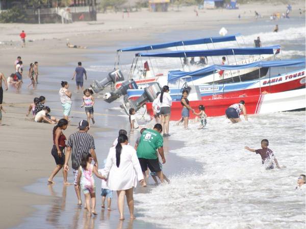 El sector turismo ha reportado una caída importante en turistas, por lo que este año busca reconquistarlo con campañas fuertes de promoción y reparación de carreteras.