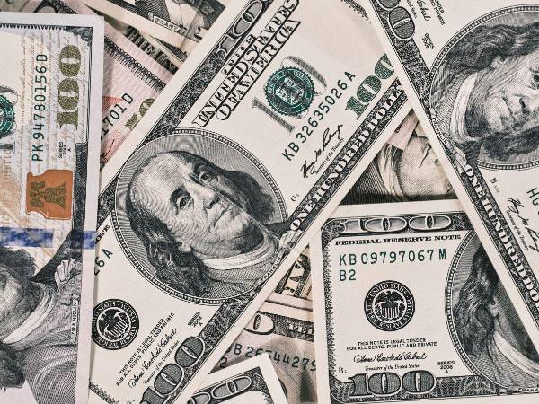 El dólar registra un nuevo incremento frente al lempira este 15 de julio.