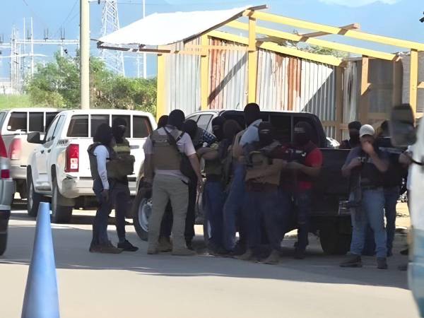 Dos agentes de la DPI heridos tras enfrentamiento en San Manuel.