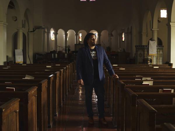 “Es difícil encontrar vivienda”, dijo Victor Cyrus-Franklin, de la Primera Iglesia Metodista Unida de Inglewood.