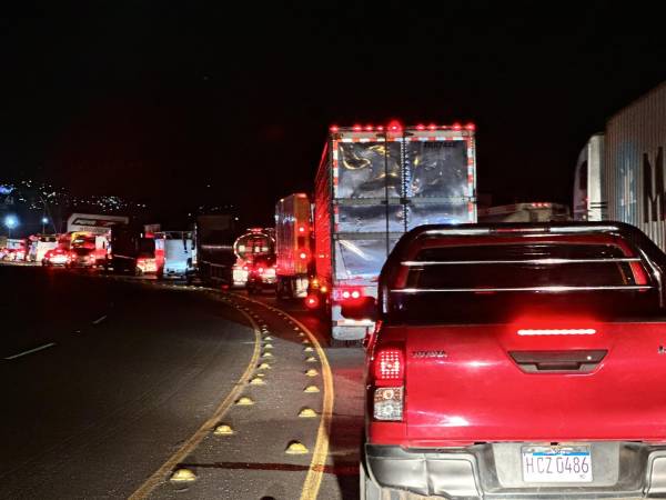 El hecho ocurrió en el sector Pozo Azul, cerca del peaje de Siguatepeque, en la carretera CA-5.