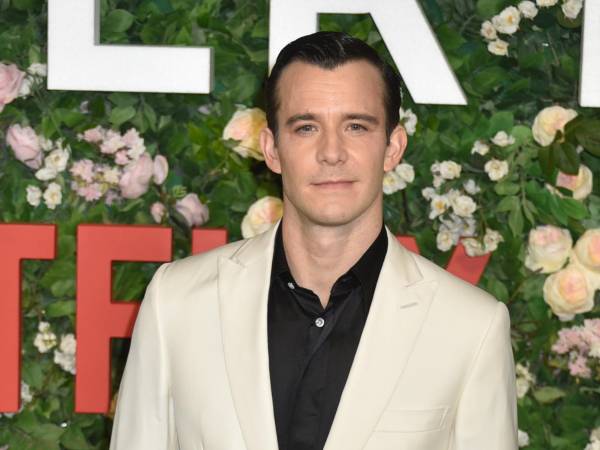 El actor Luke Thompson.