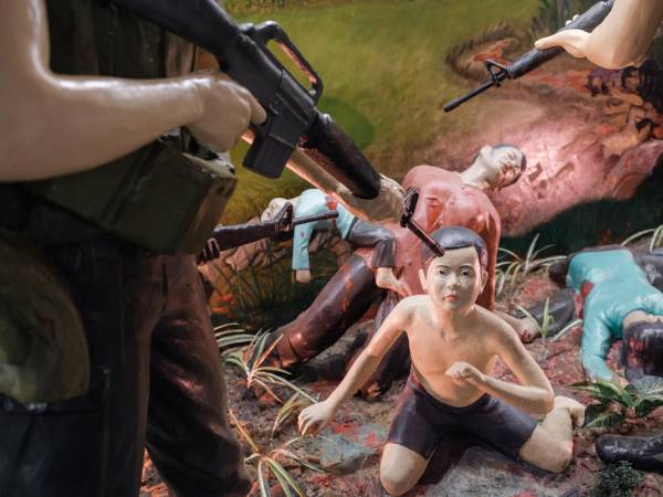 Un diorama en el museo sobre la masacre de My Lai durante la guerra de Vietnam. Antes incluía fotos desgarradoras.