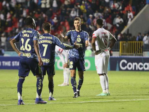 Olimpia no pudo sostener el empate y terminó cayendo en el Estadio Nacional de Tegucigalpa.