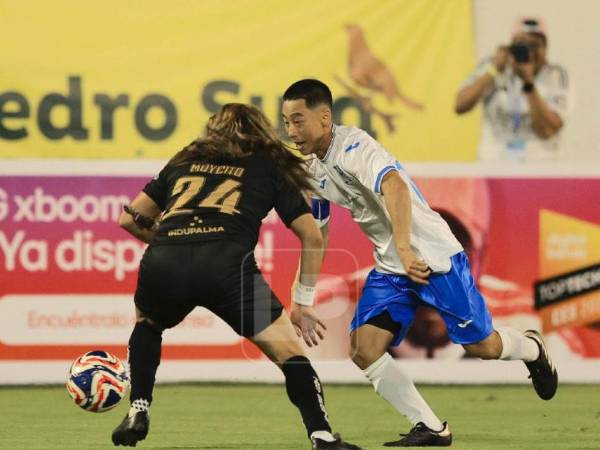 Shin Fujiyama ha tenido un gran partido en este primer tiempo del juego.