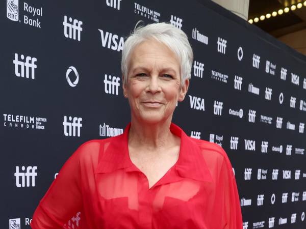 La actriz Jamie Lee Curtis, de 66 años de edad.