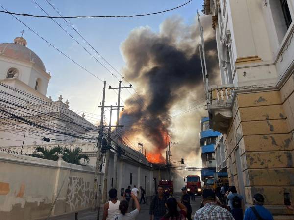 Incendio en Tegucigalpa este martes 22 de julio.