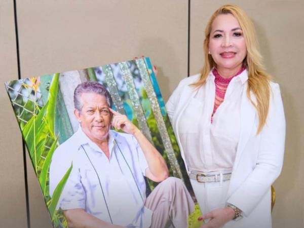 Jemima de Canelas, esposa del artista hondureño Moisés Canelo, es la encargada de organizar dicho tributo.