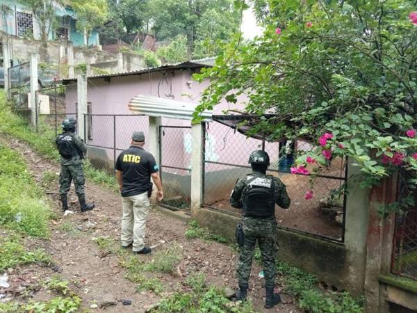 Ángel Antonio Argueta fue detenido durante un allanamiento.