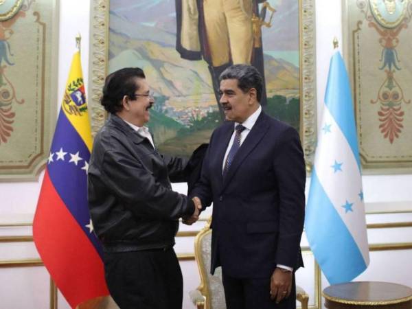 El gobierno de la presidenta Xiomara Castro ha sido reconocido incluso por Estados Unidos por su combate frontal contra el narcotráfico, dijo el expresidente Zelaya. Imagen de archivo.