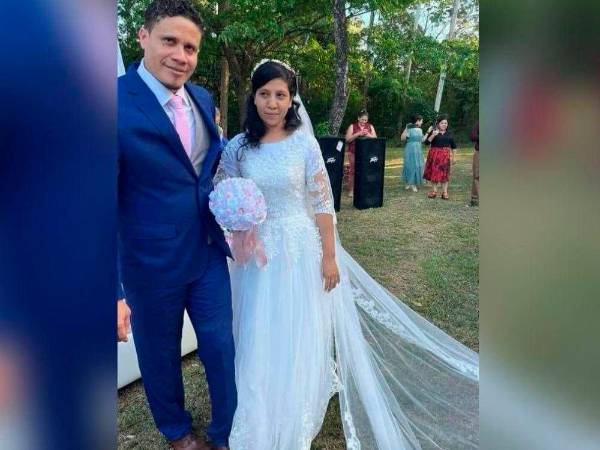 Frank René Pacheco, el hondureño que se iba a casar con dos mujeres en Choluteca la misma semana, rompió el silencio en redes sociales y respondió las críticas, pidió perdón e invocó a Dios.