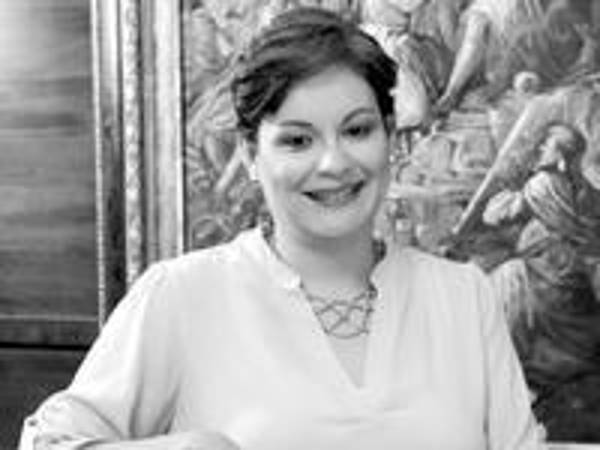 Elisa M. Pineda.