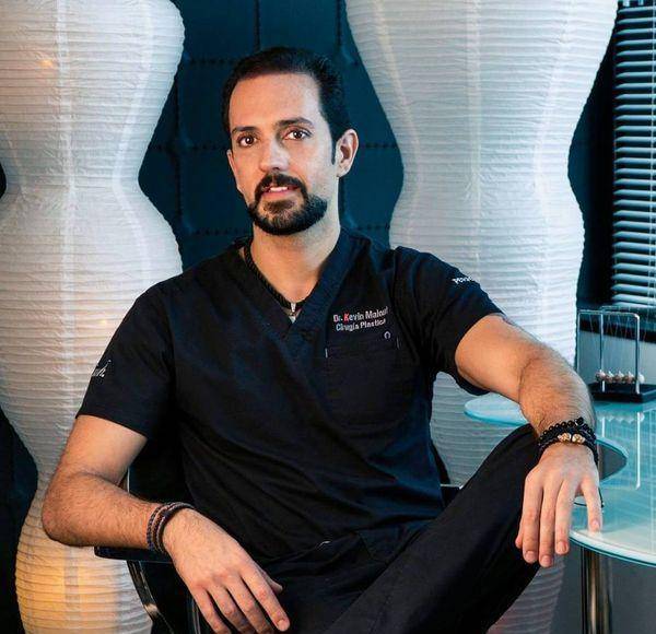 Luis Castro sugirió que para la desaparición del cuerpo de la hondureña, Kevin Malouf no actuó solo.