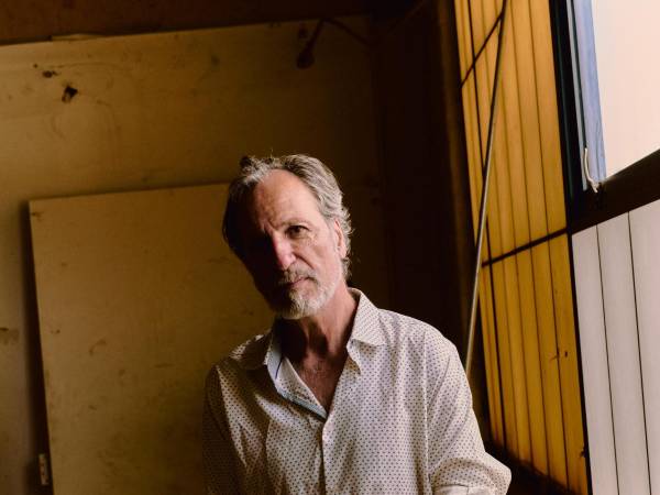 Adam Cvijanovic, artista autodidacta, es conocido por sus murales realistas de formato grande. (George Etheredge para The New York Times)