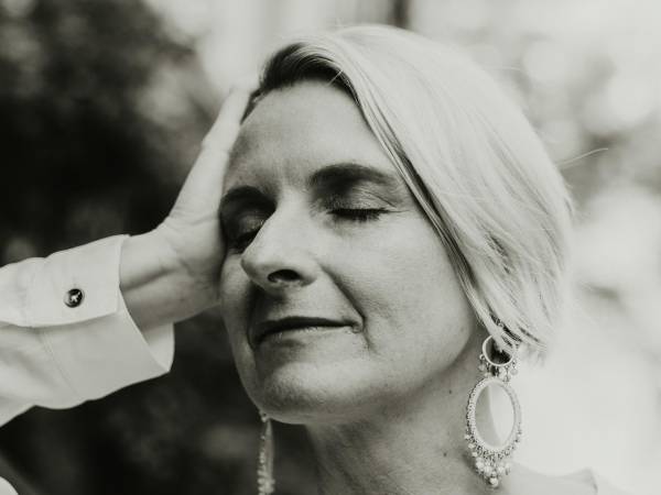 Elizabeth Gilbert en 2019, un año tras la muerte de su pareja, Rayya Elias.
