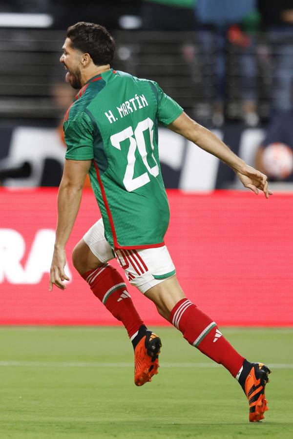 La celebración de Henry Martín tras abrir el marcador para México ante Jamaica.
