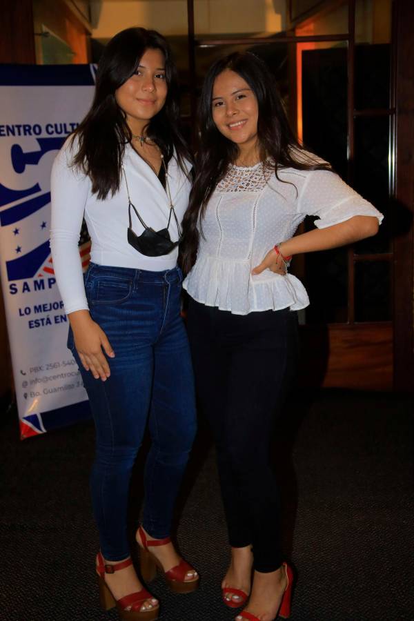 El pianista José Nieto da brillante concierto en San Pedro Sula