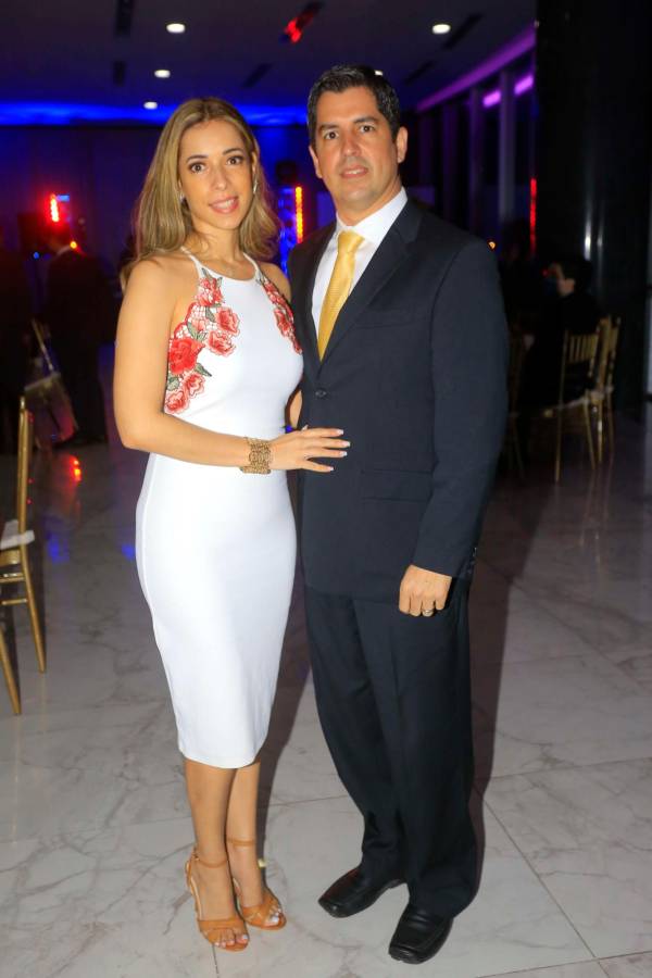 Presentan en sociedad a Graciamaría