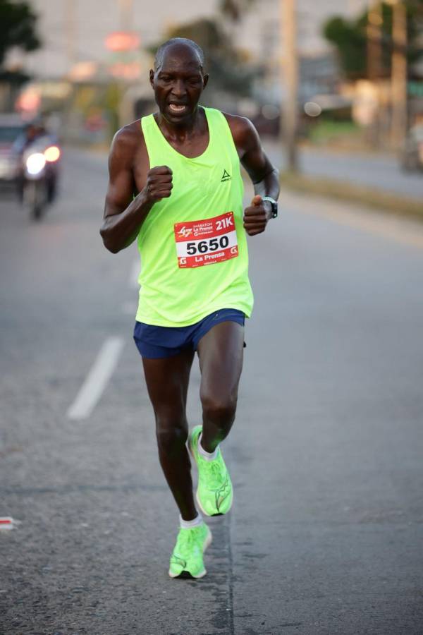 Keniata Jilius Kibet, corredor originario de Kenia.
