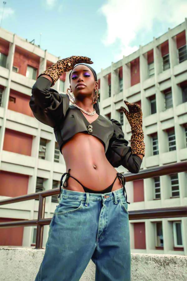 Jackie Solange: Musa del diseño y embajadora de sus raíces