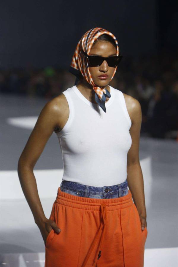 Maluma presenta su moda sin género