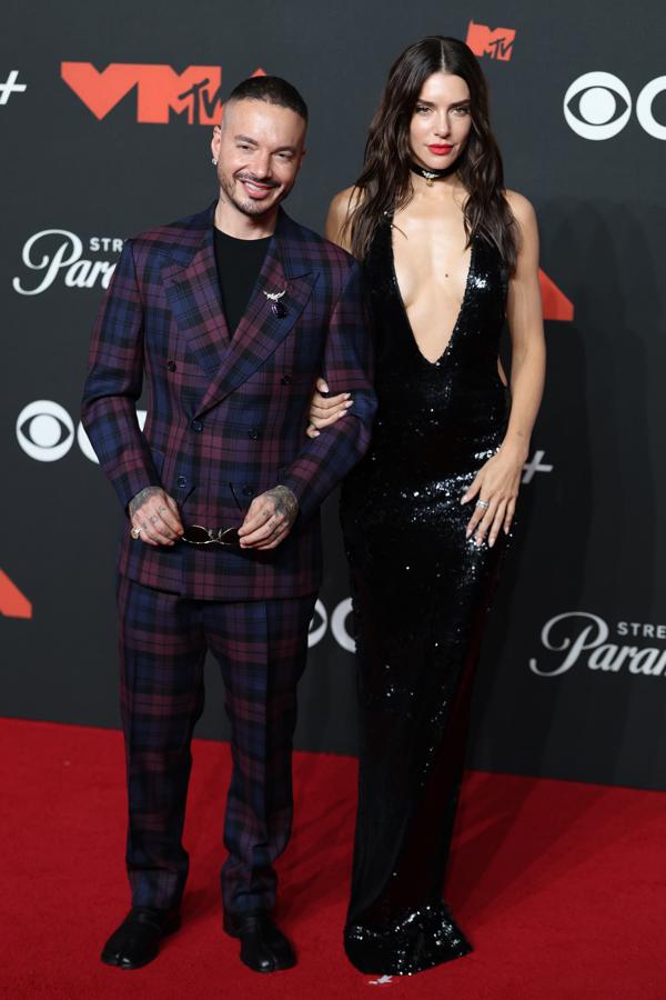 Los mejores looks de los MTV VMAs 2025: moda, glamur y audacia