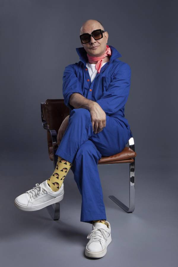 En esta tercera parte de ‘Betty la fea’, Hugo Lombardi regresará más exitoso que nunca,y preparado para la semana de la moda en París, a donde llegará este martes acompañado de sus amigas, y archienemigas de Betty, Patricia y Marcela.