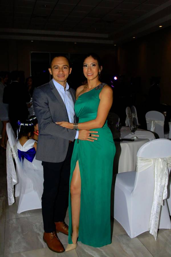 Danny Ríos y Deibys Mancía se unen en feliz matrimonio