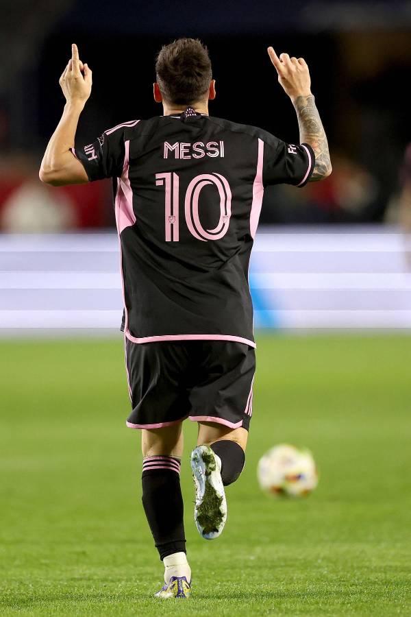 La celebración de Leo Messi tras su golazo contra el Galaxy.