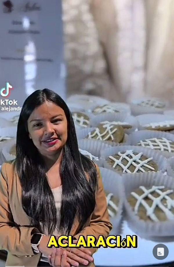 ”Con respeto de la novia y sin su permiso nos sentimos en la necesidad de dar la siguiente aclaración, si Alejandra llegó a nuestra empresa es gracias a la comunidad de TikTok que es fiel y le referenció en un video que realizamos”, inició diciendo la diseñadora. 