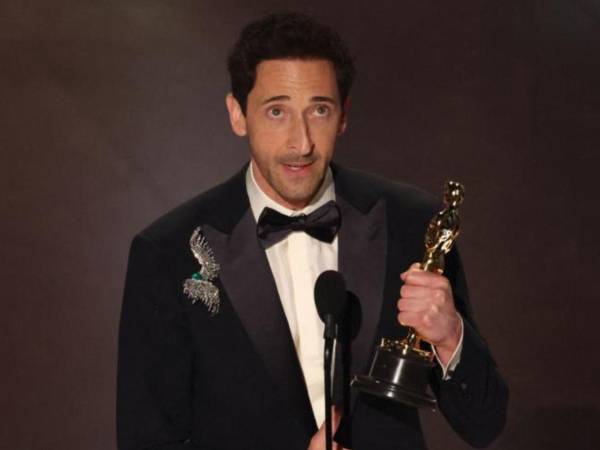 El actor saltó al estrellato mundial en el año 2002, tras su interpetación de Władysław Szpilman en la película El pianista,