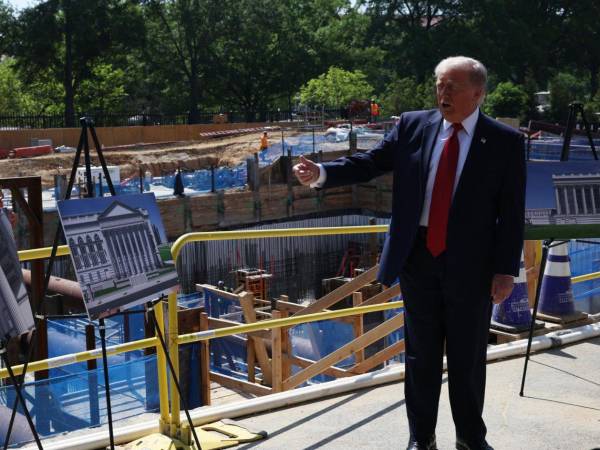 El presidente de Estados Unidos, Donald Trump, dio este martes a Irán un ultimátum para cerrar acuerdo nuclear.