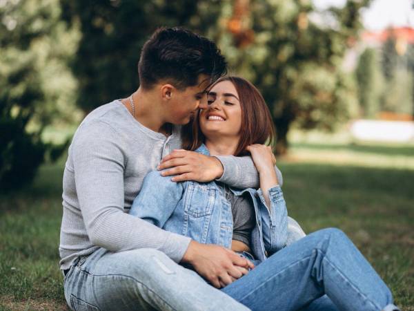 Las relaciones íntimas son una parte natural del ser humano, cuidarse es amor propio y respeto a los demás.