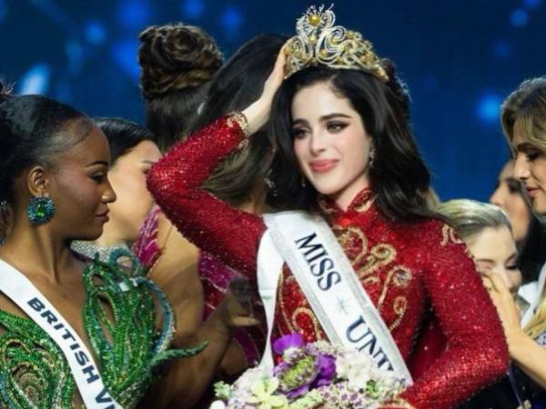 El documental llega semanas antes de una nueva edición de Miss Universo y reaviva la discusión sobre si hubo o no fraude en la coronación de Fátima Bosch en 2025.