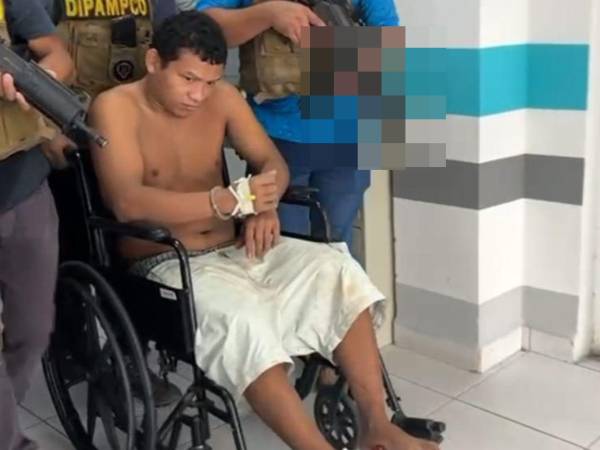 Agentes de la Dirección Policial Antimaras y Pandillas contra el Crimen Organizado (Dipampco) capturaron en San Pedro Sula a Little Samurai, un miembro activo de la Pandilla 18, señalado como presunto autor intelectual del asesinato de dos estudiantes del Instituto Técnico de Administración de Empresas (Intae).