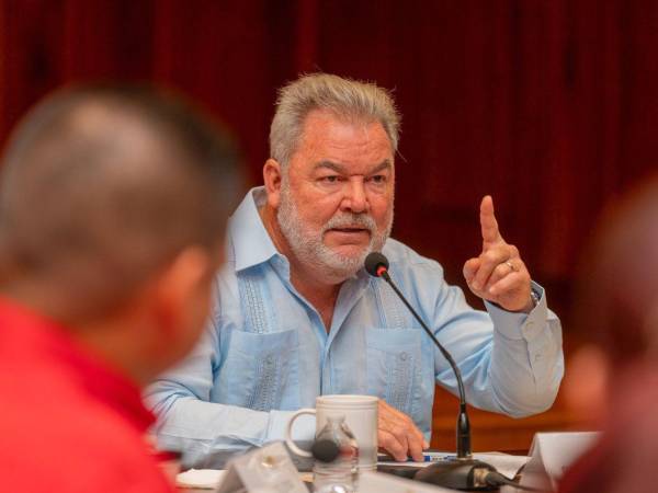 Roberto Contreras, alcalde de San Pedro Sula, está en el ojo del huracán por un escándalo de corrupción que investiga el Ministerio Público.