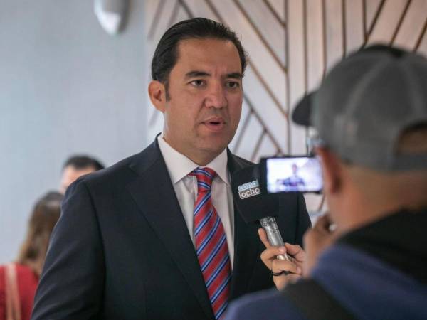 Héctor Zelaya, secretario privado de la presidenta Xiomara Castro e hijo mayor.