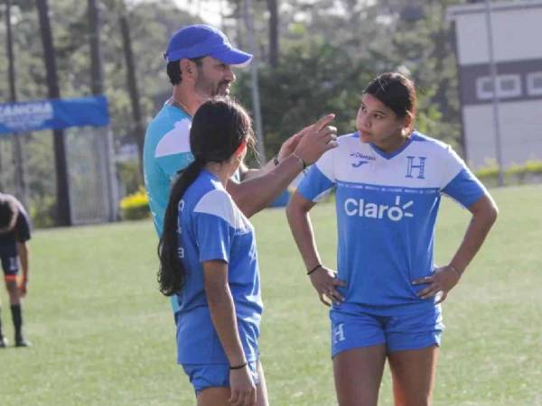 La Selección Femenina Sub-17 de Honduras se prepara para su debut el 25 de enero ante Aruba.