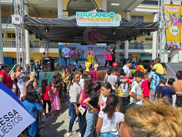 Con juegos, alegría y mensajes de valores, la universidad celebró a más de 120 niños y reafirmó su visión de aportar al desarrollo humano de Honduras.