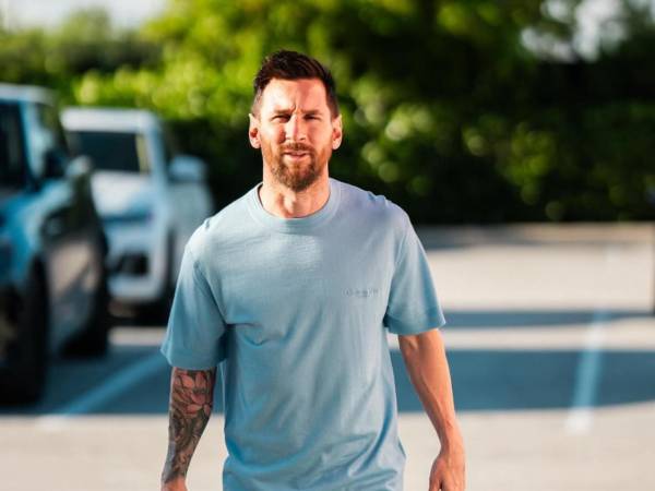 Durante una declaración que ha sacudido por completo el mundo del fútbol, Lionel Messi ha dejado claro quién, en su opinión, está llamado a tomar el relevo de una era histórica