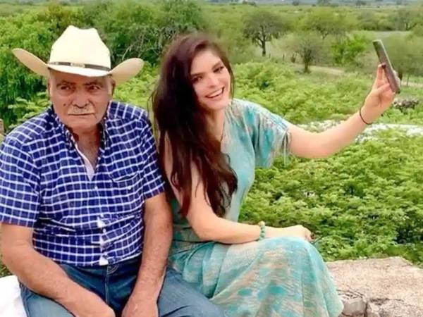 La fractura familiar entre Ana Bárbara y su padre volvió a colocarse en el centro de la atención mediática. Don Antero Ugalde aseguró que la relación con la intérprete de Bandido está completamente rota y lanzó una delicada acusación al afirmar que la cantante habría ordenado que lo golpearan después de que hablara públicamente sobre los problemas que mantienen desde hace años.