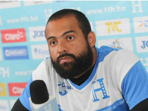 Edrick Menjívar en conferencia de prensa previo al primer entrenamiento de Honduras de cara a las eliminatorias.
