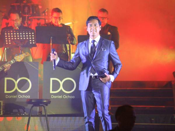 Daniel Ochoa celebró con mucha gracia y romanticismo en el Club Hondureño Árabe.