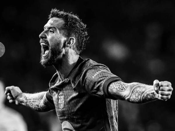 Iñigo Martínez fue titular en la goleada del Barcelona ante el Osasuna.