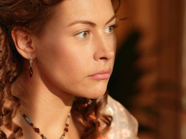 El pasado fin de semana, la tranquilidad de la actriz y fisicoculturista mexicana Vanessa Guzmán se vio interrumpida por un presunto ataque armado contra su residencia ubicada en El Paso, Texas. La noticia fue dada a conocer por el periodista Jorge Carbajal a través de su programa En Shock y redes sociales oficiales.